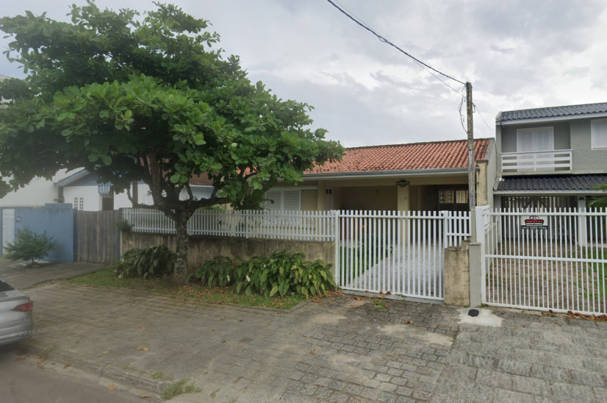 Imagem do imóvel Casa - Av. Ponta Grossa, n. 1110 - Centro - Guaratuba/PR