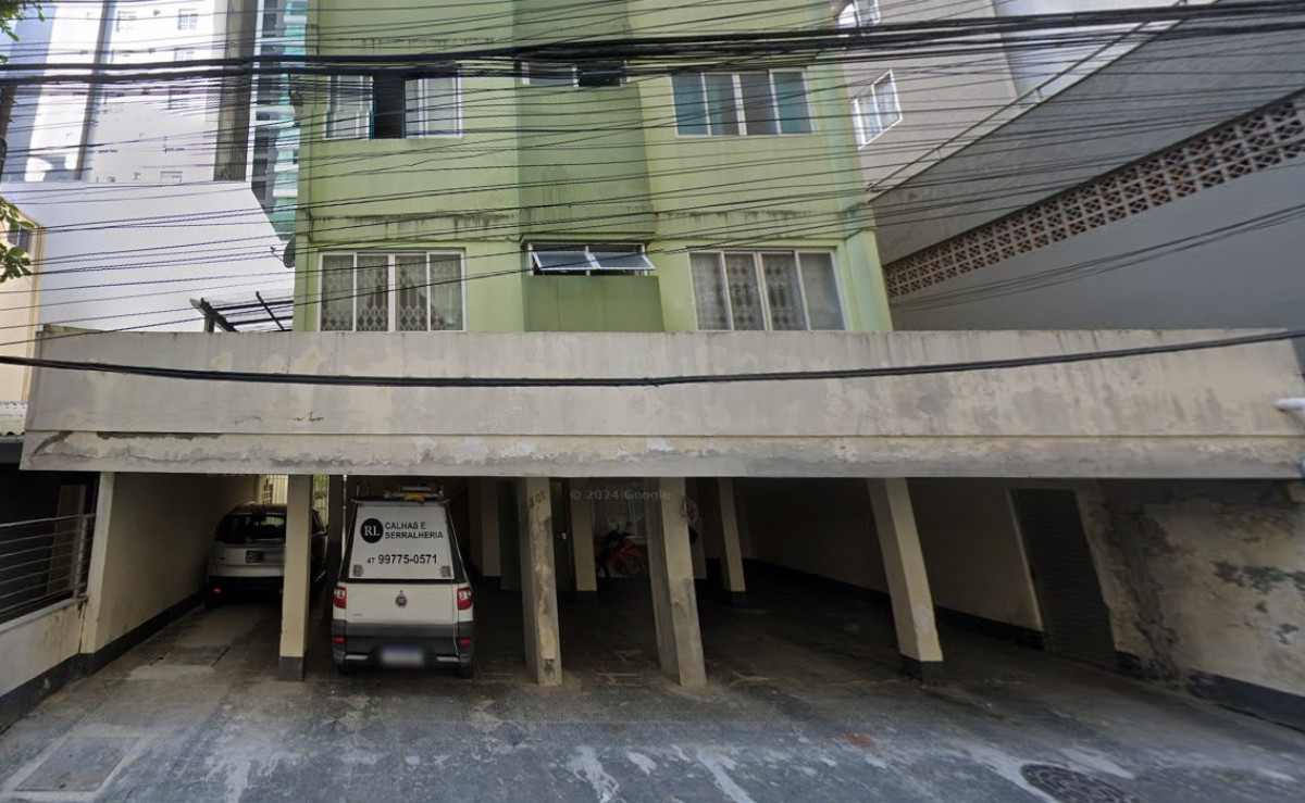Garagem/Box no Centro em Balneário Camboriú/SC — foto 1