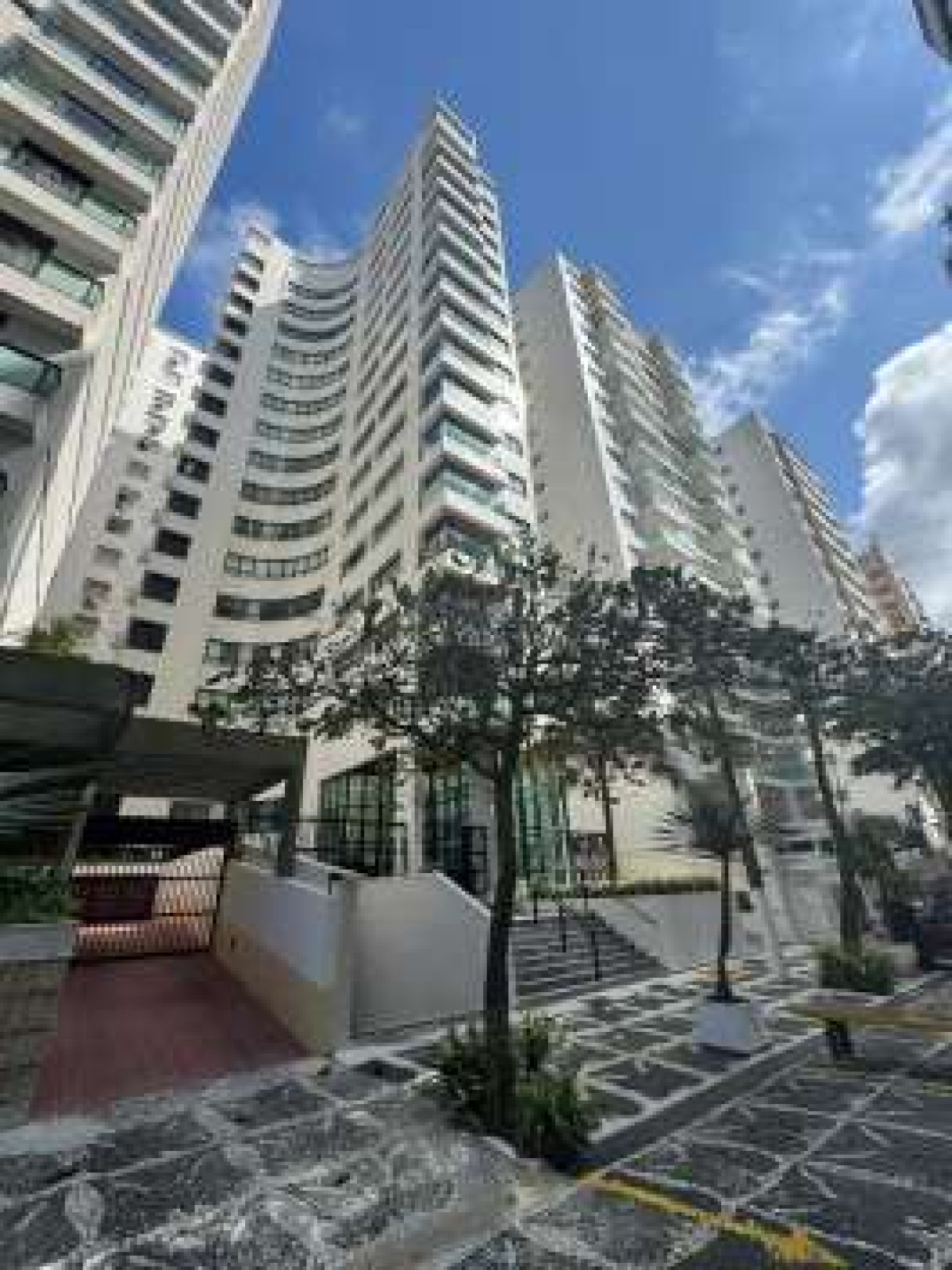 Apartamento na Barra Funda em Guarujá/SP — foto 1