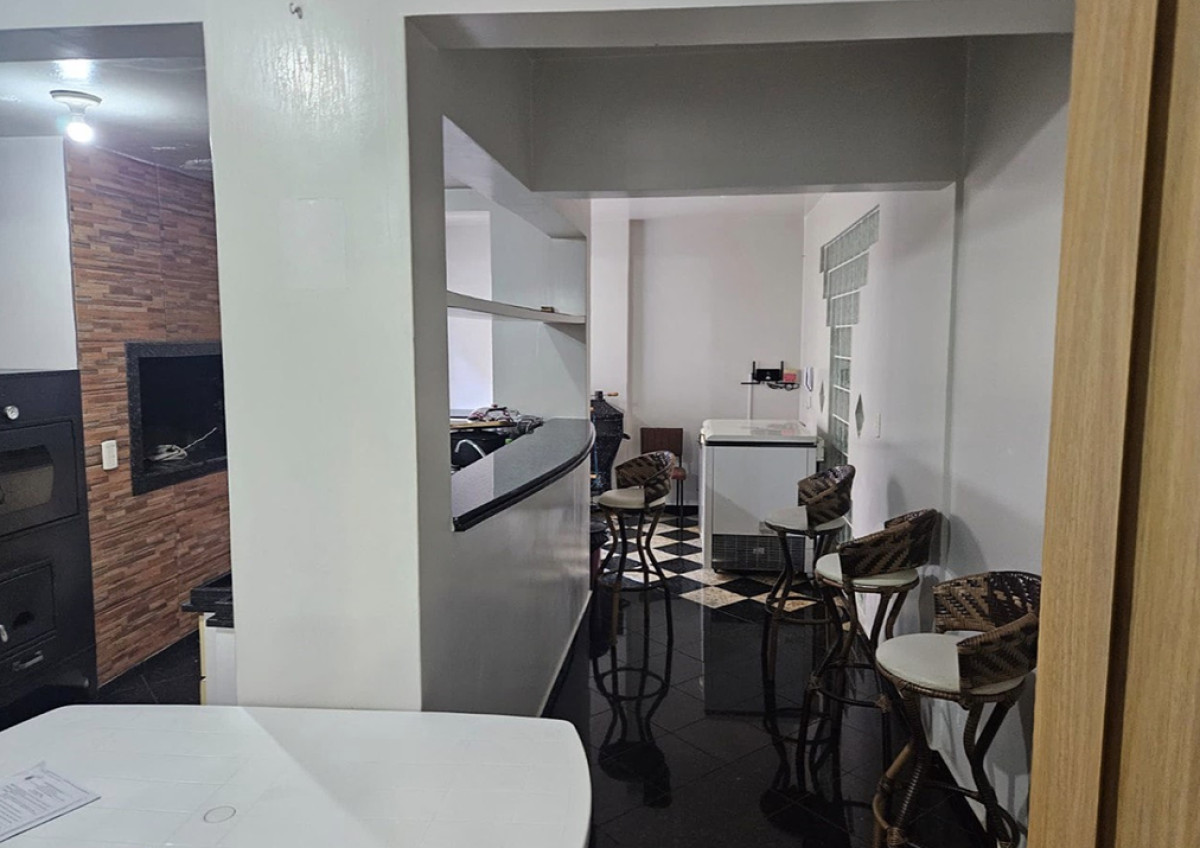 Apartamento (foto 4 de 9)