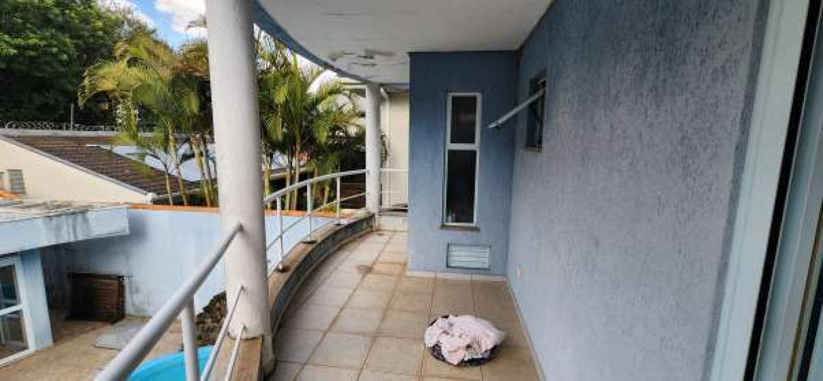 Casa no Xaxim (foto 11 de 21)