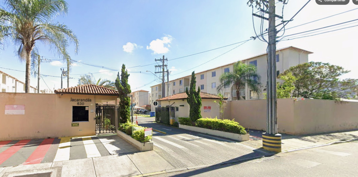 Apartamento no Água Quente (foto 2 de 2)